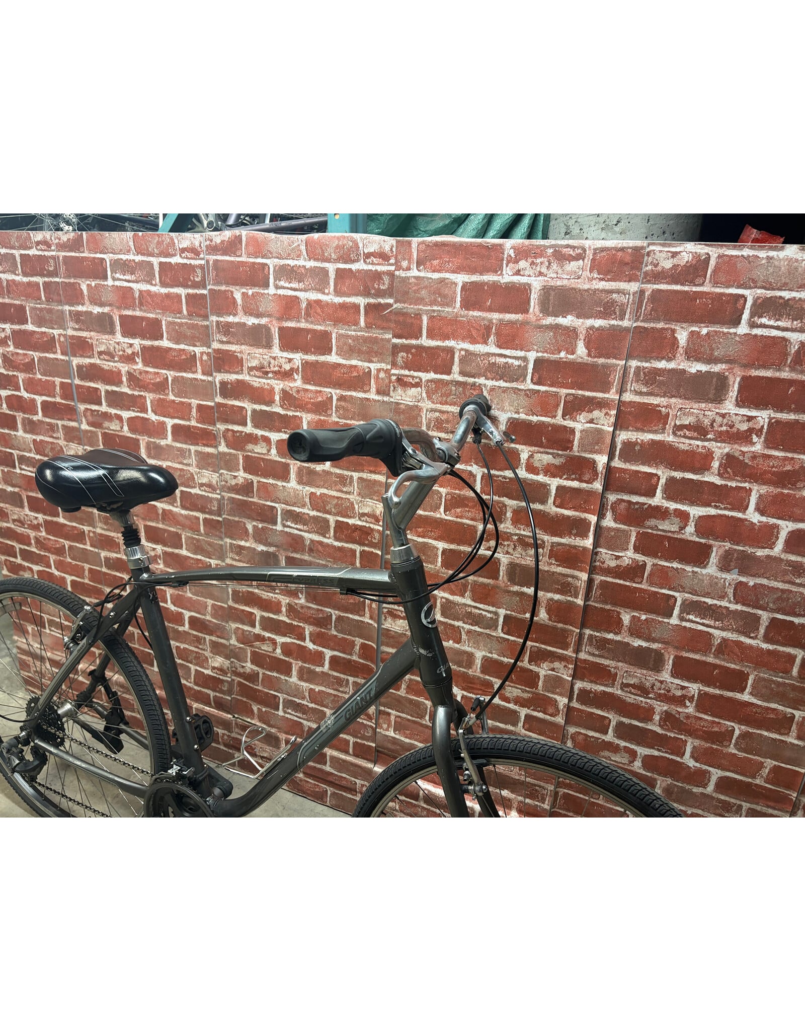 Vélo hybride usagé Giant 22'' - 14037