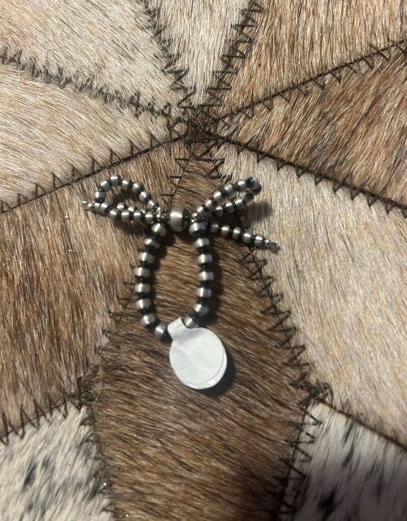 Sunwest Silver Bow Navajo Pearl Stretch Ring