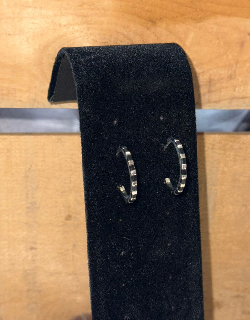 Boho Sol Onyx Mini Inlay Hoop