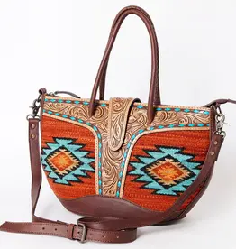 American Darling Red Tote/Crossbody