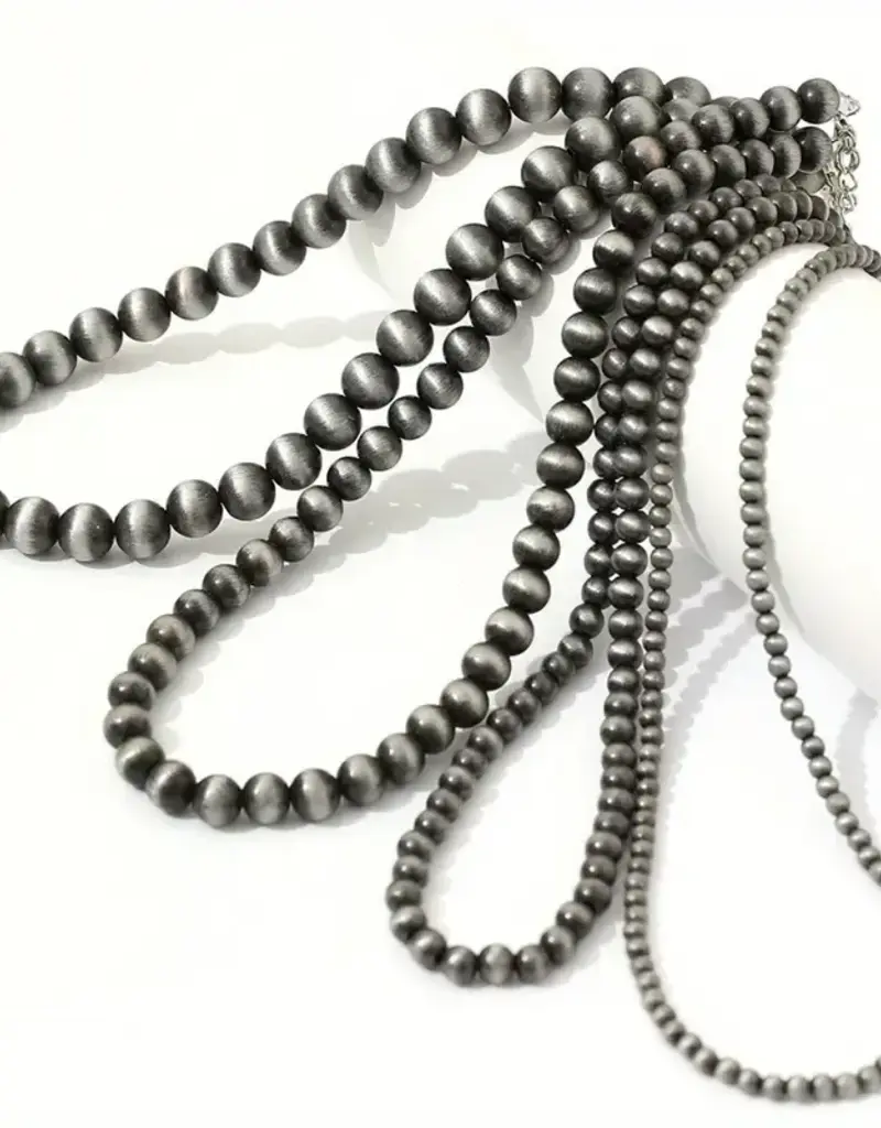 Amazon Triple Navajo Pearl and Turquoise Necklace