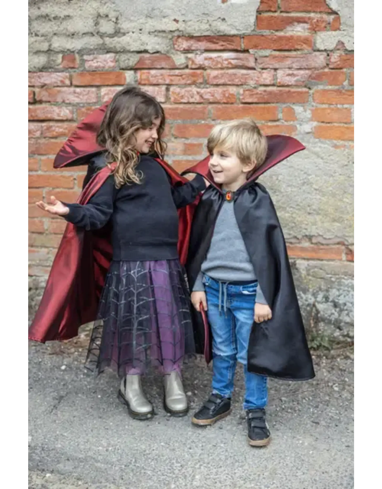 Great Pretenders Vampire Cape 7/8