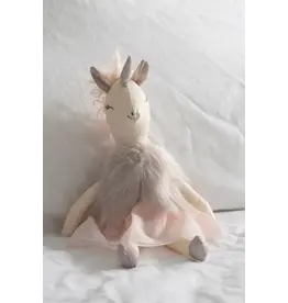 Great Pretenders * Evie the Unicorn