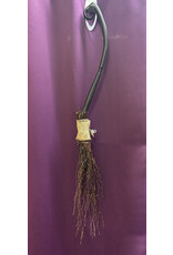 HM Smallwares Witch Broom 49"