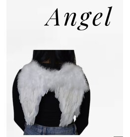 HM Smallwares Feather Wings White