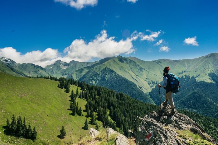 Hit the Trail with Confidence: A Comprehensive Hiking Checklist