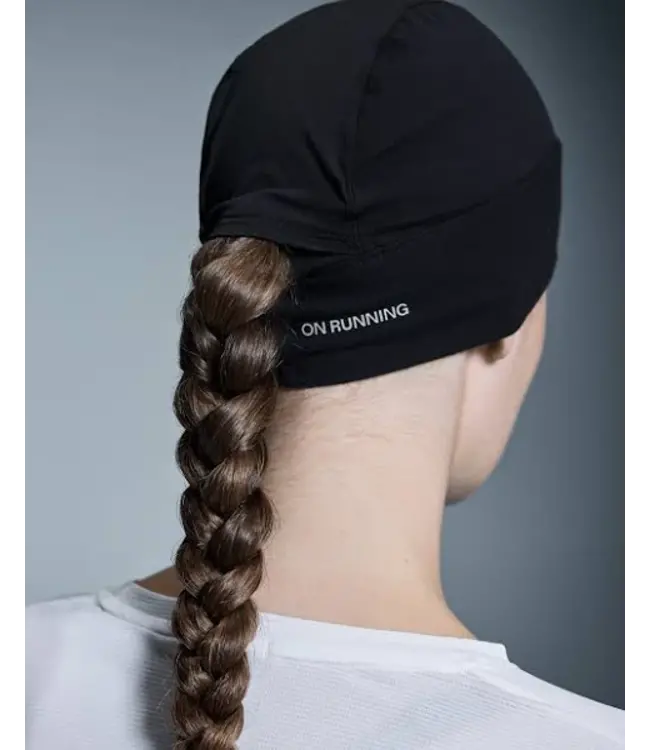 On Cloud Core Beanie Unisex Black