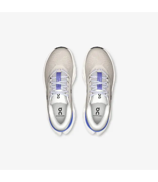 On Cloud Cloudrunner 3 W