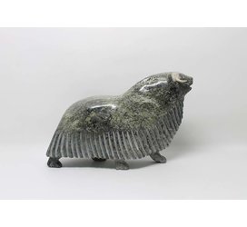 19504 Musk ox by Eegeesiak Shoo