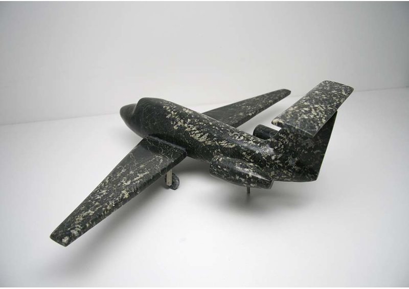 4687 Airplane by Joanasie Lucassie (14-1)