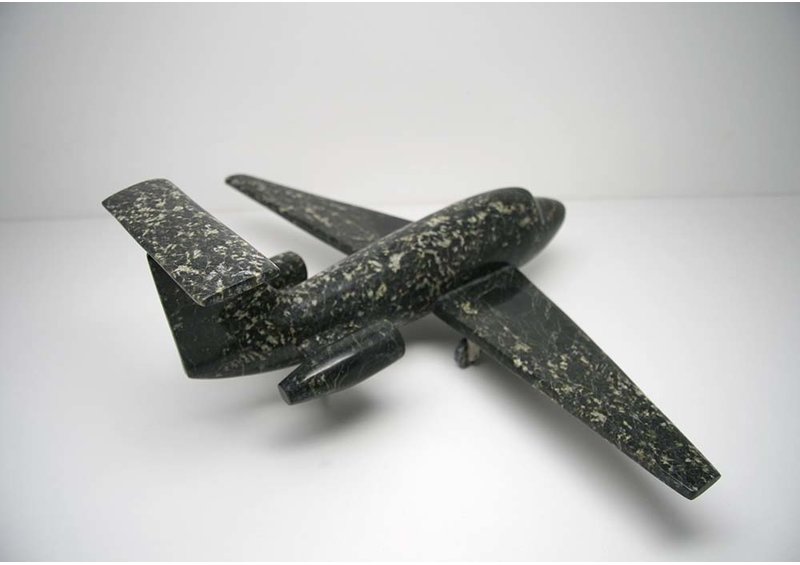 4687 Airplane by Joanasie Lucassie (14-1)