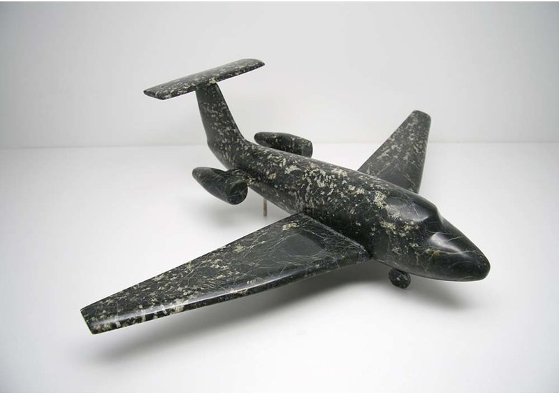 4687 Airplane by Joanasie Lucassie (14-1)