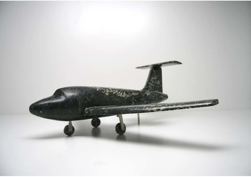 4687 Airplane by Joanasie Lucassie (14-1)