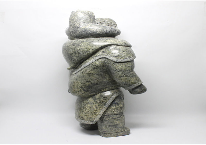 19007 Amaaqti by Archie Ishulutak