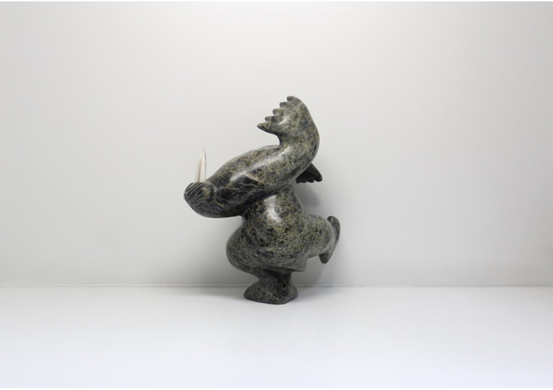 18204 Dancing walrus Aqjangajuk Shaa