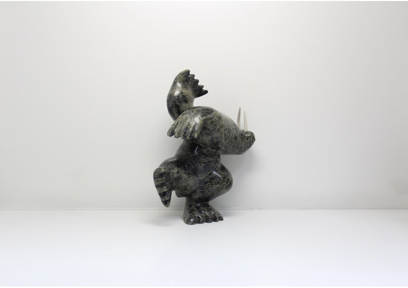 18204 Dancing walrus Aqjangajuk Shaa