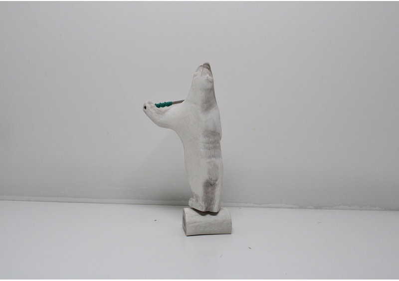 23993 Bear hunter by Iisaki Tasuka