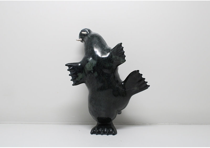 24071 Dancing Walrus by Pudlalik Shaa