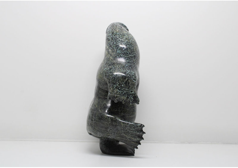 24145 Dancing walrus by Pudlalik Shaa