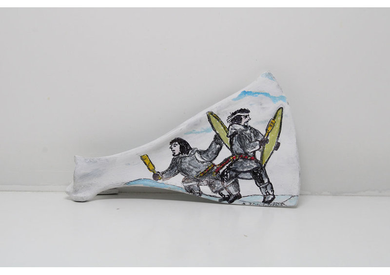 24189 Painted shoulder blade by Iziasie Kopalie