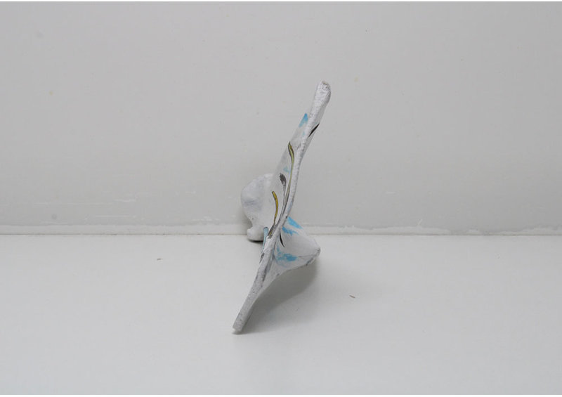 24189 Painted shoulder blade by Iziasie Kopalie