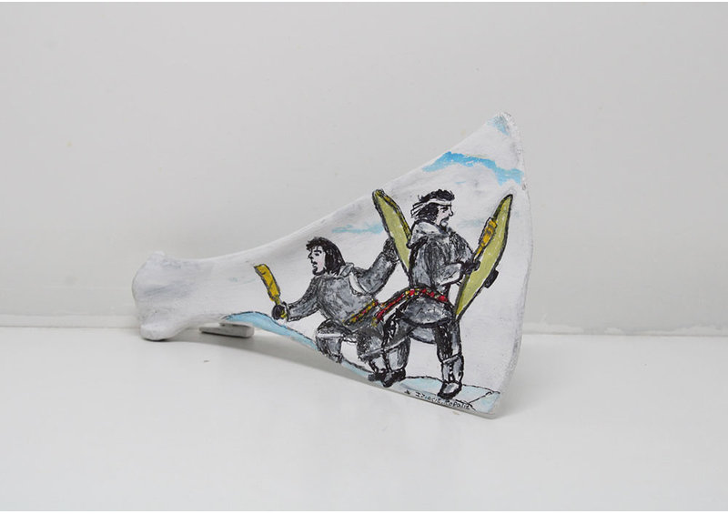 24189 Painted shoulder blade by Iziasie Kopalie