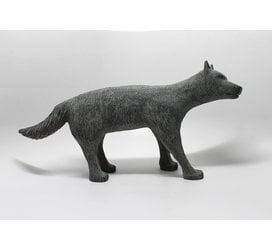 20578 Black granite wolf by Jerry Ell
