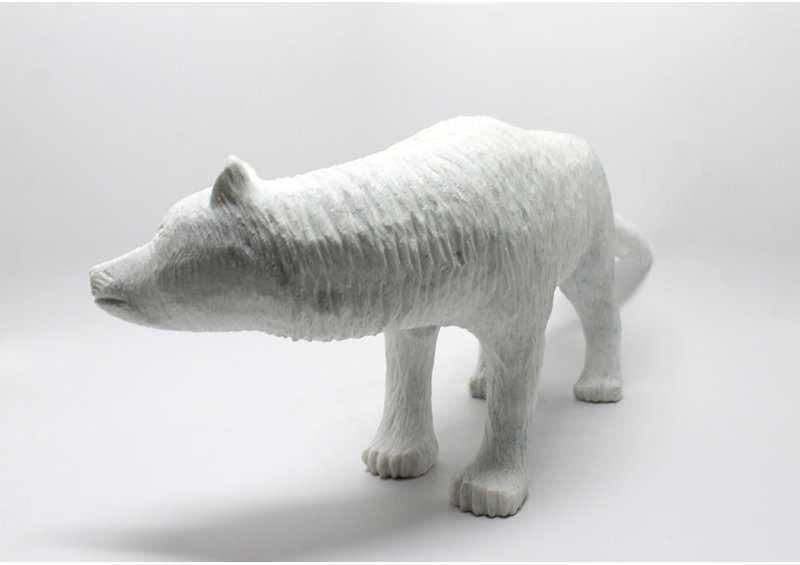 20577 Marble wolf by Jerry Ell