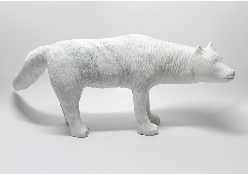 20577 Marble wolf by Jerry Ell