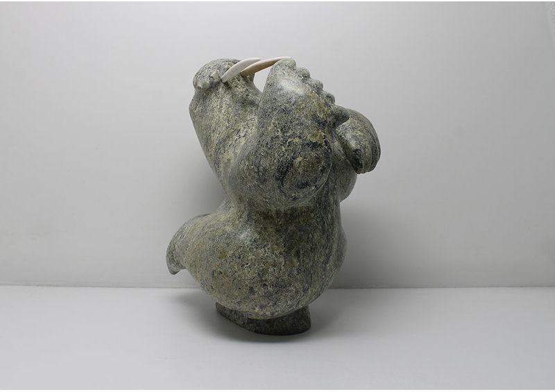 15403 Dancing walrus by Aqjangajuk Shaa