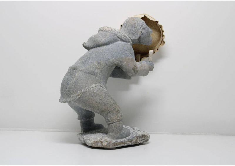 24281 Drum dancer by Luke Airut