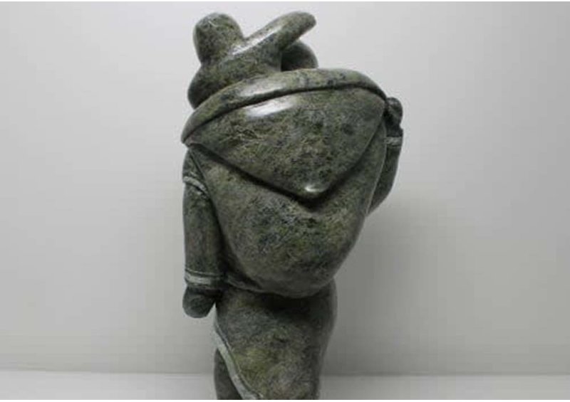 23208 Amaaqti by Archie Ishulutak