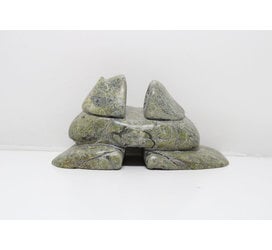 8788 Throat singers by Archie Ishulutak