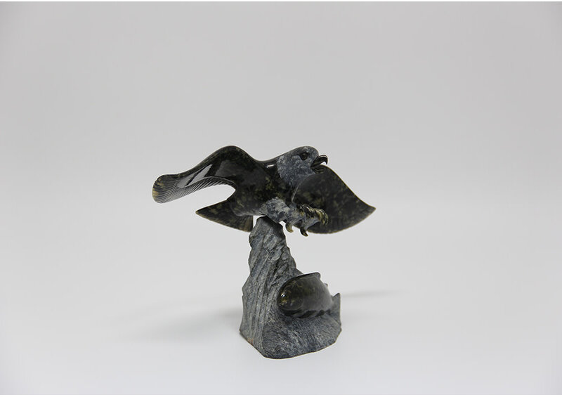 11307 Flying eagle by Pitseolak Qimirpik