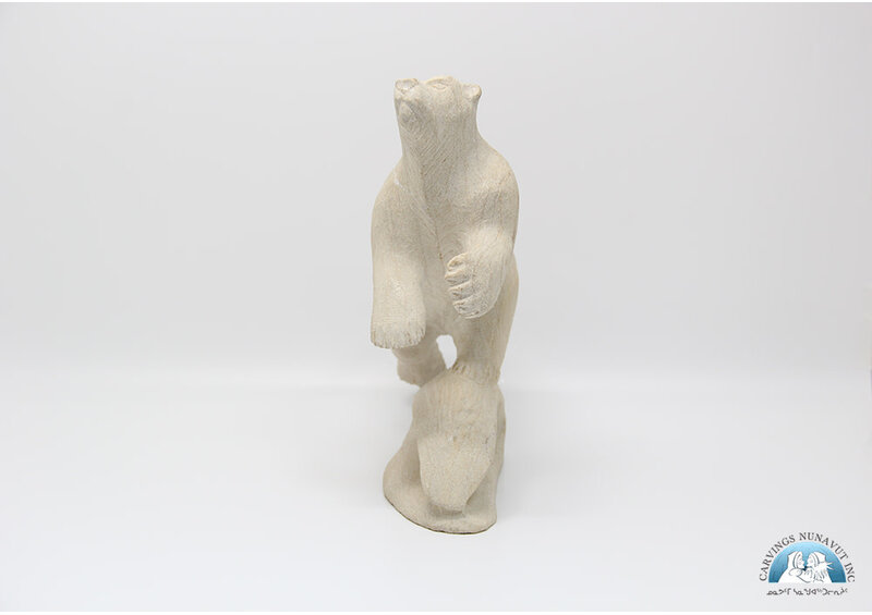 Sandstone etched bears by Esa Kripanik