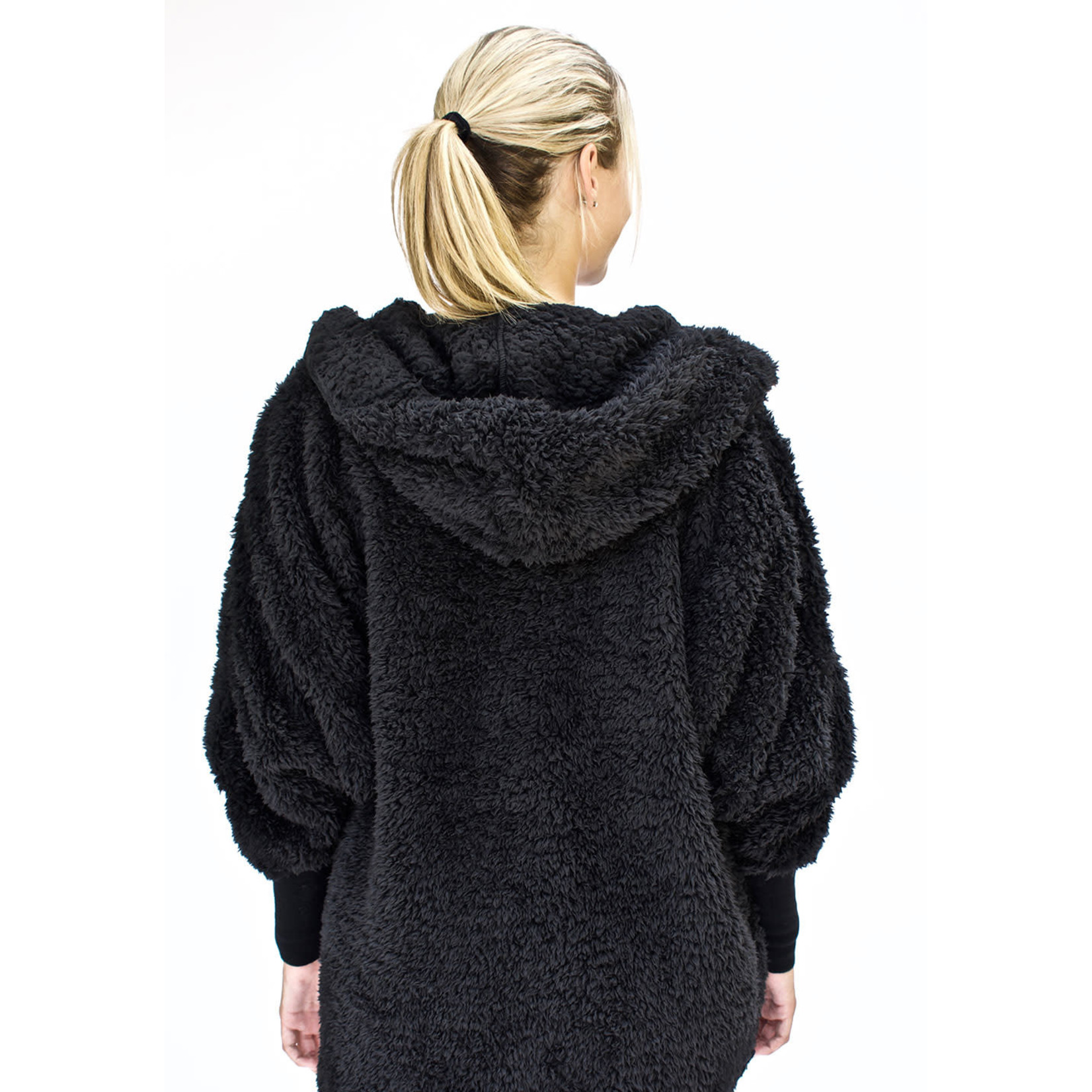 Nordic Beach Fuzzy Fleece Hooded Cardigan in Black Licorice