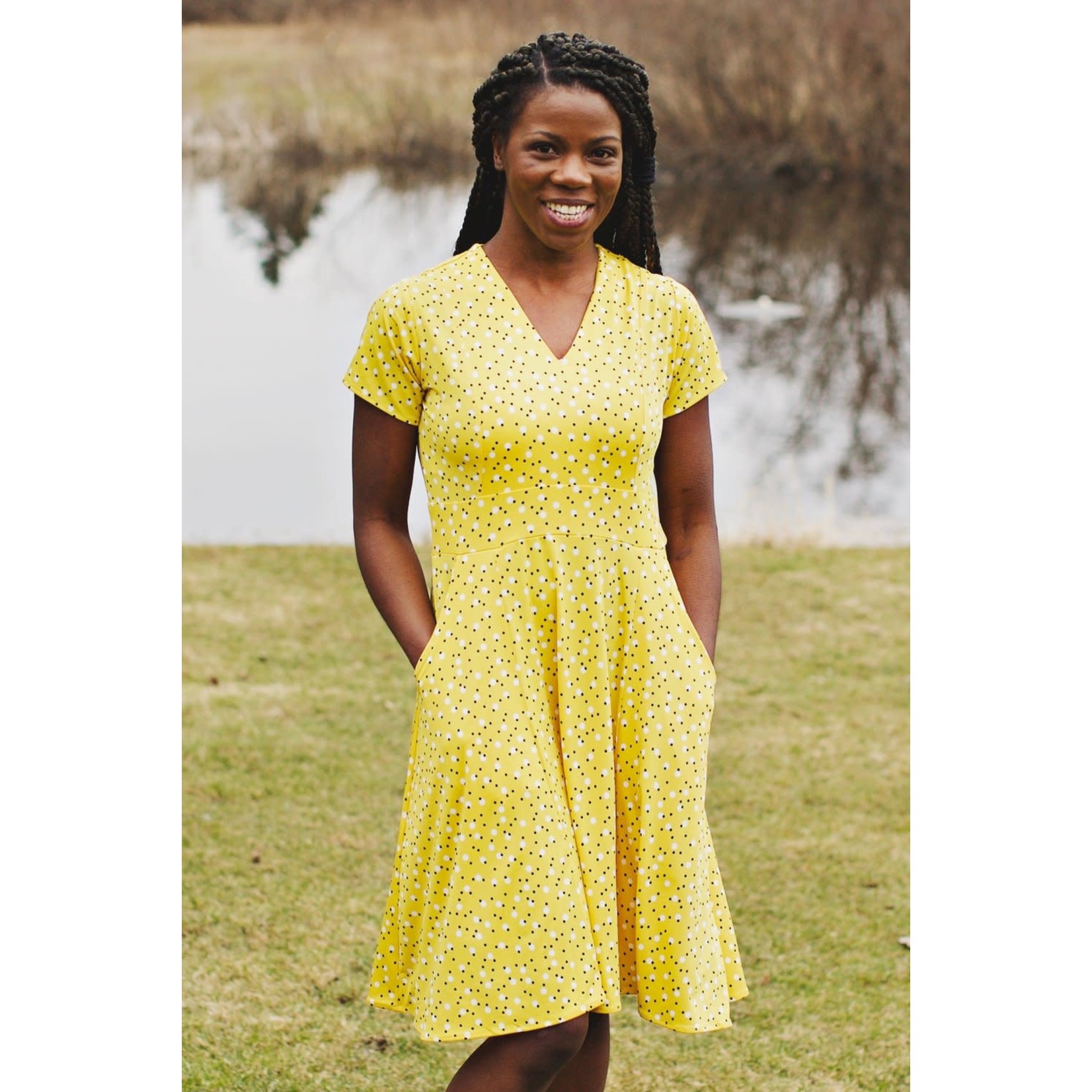 Karina Cece Short Sleeve Dress in Daffodil Dots