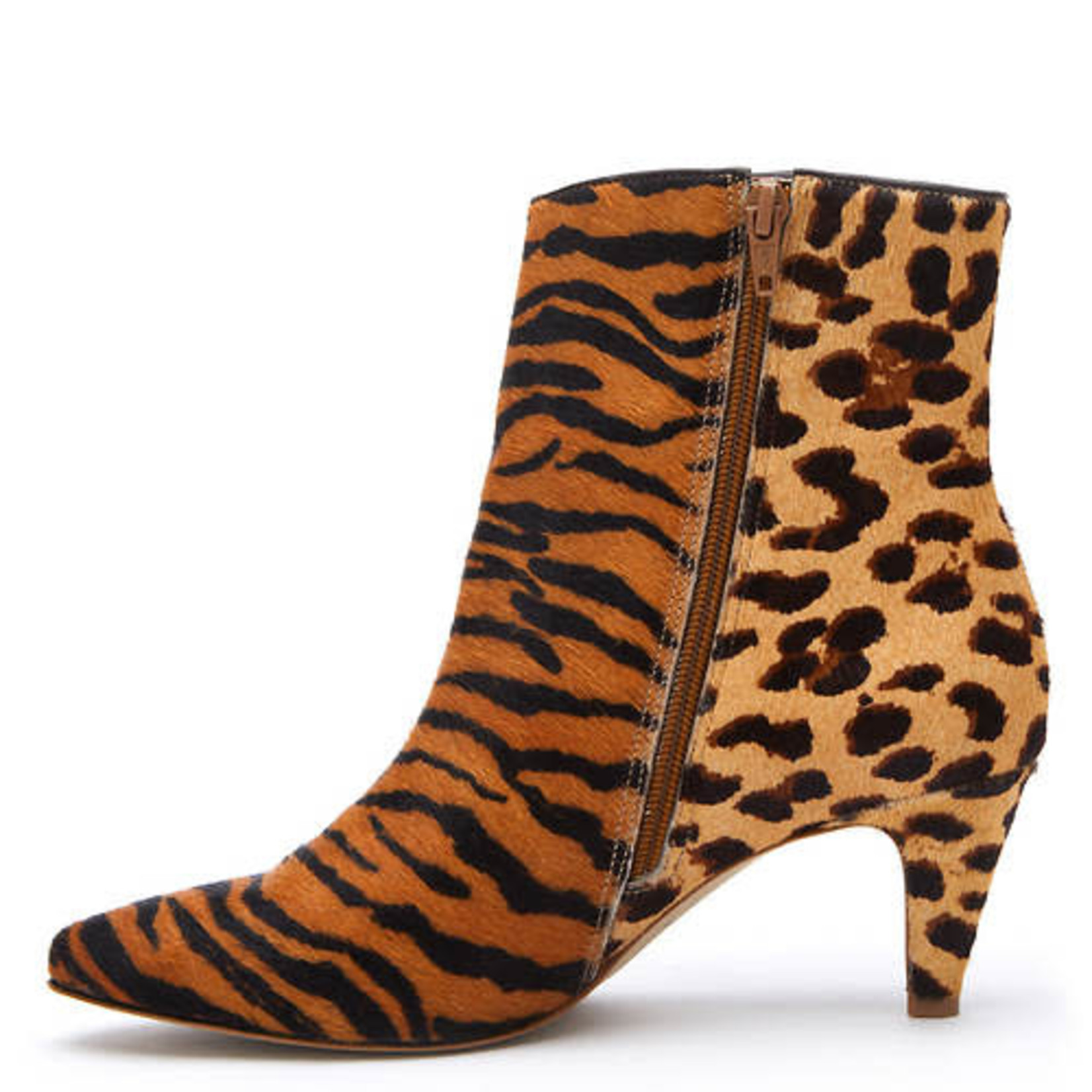 Boot/MoonWalkin Tiger/Leopard KittenHeel