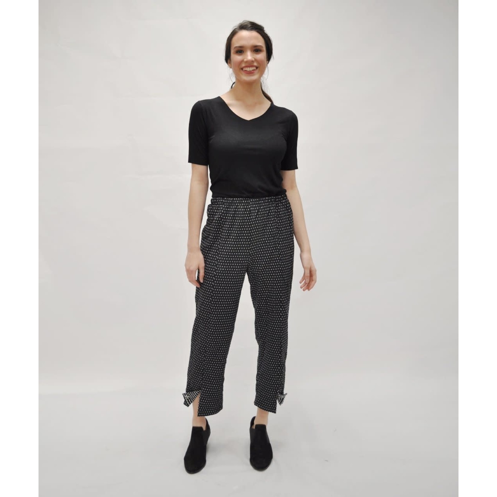 Niche Whimsy Crush Rover Pant  in Blk/White