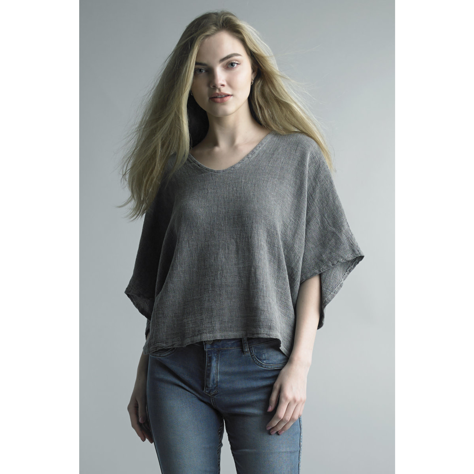 Linen Oversized  V-neck Tee w/ Dolman Sleeves in Gray
