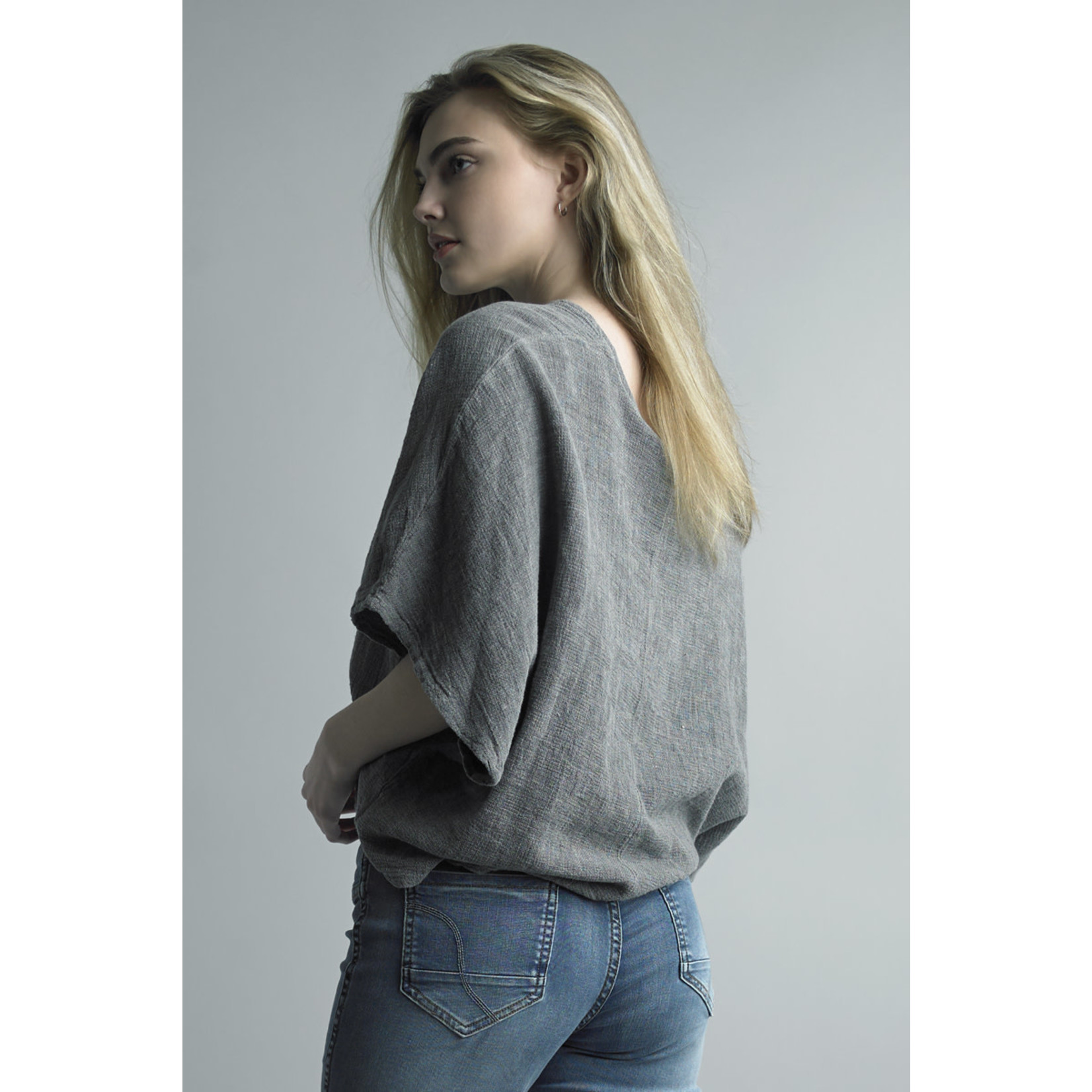 Linen Oversized  V-neck Tee w/ Dolman Sleeves in Gray
