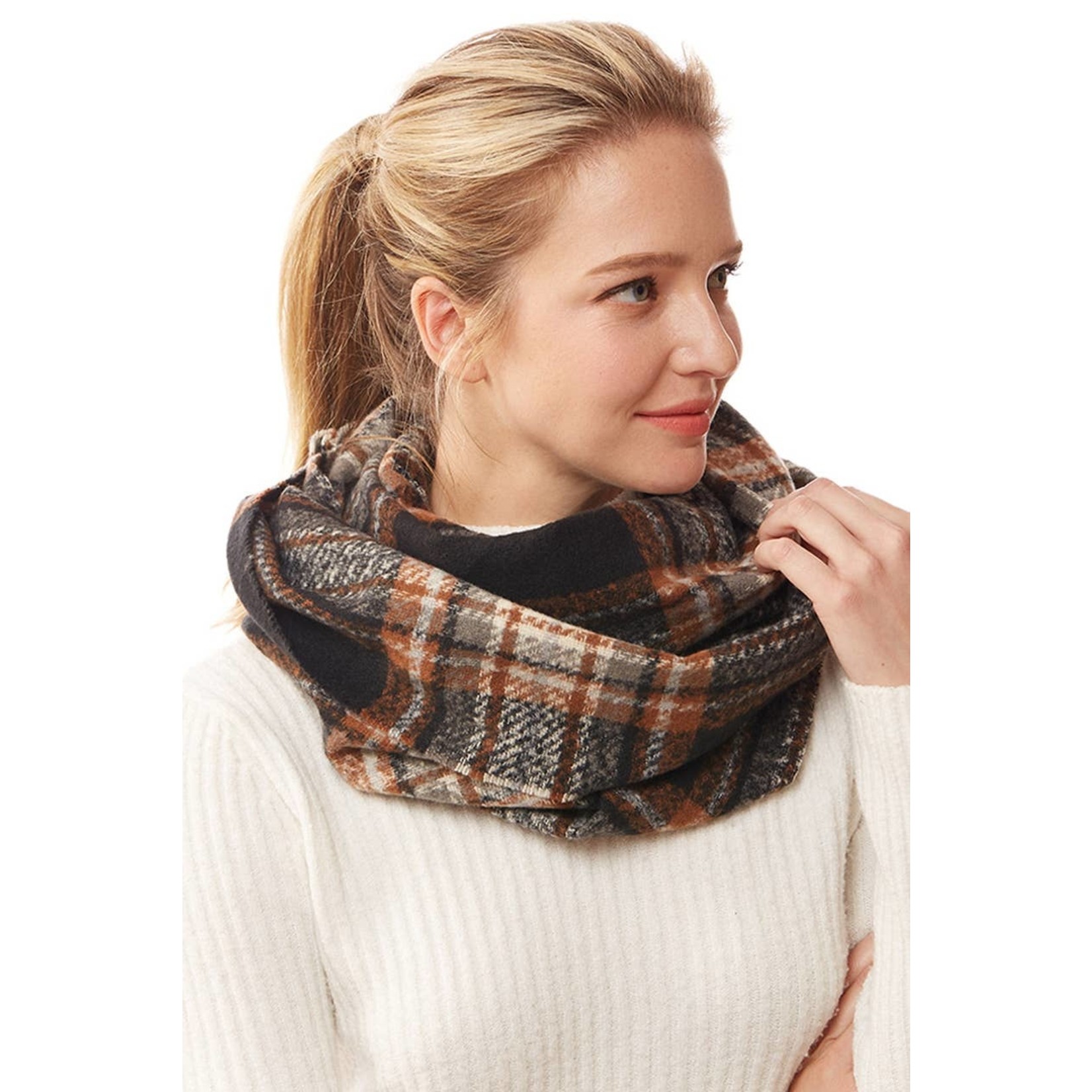 Soft Plaid Infinity Scarf in Brown/Saddle/Cream