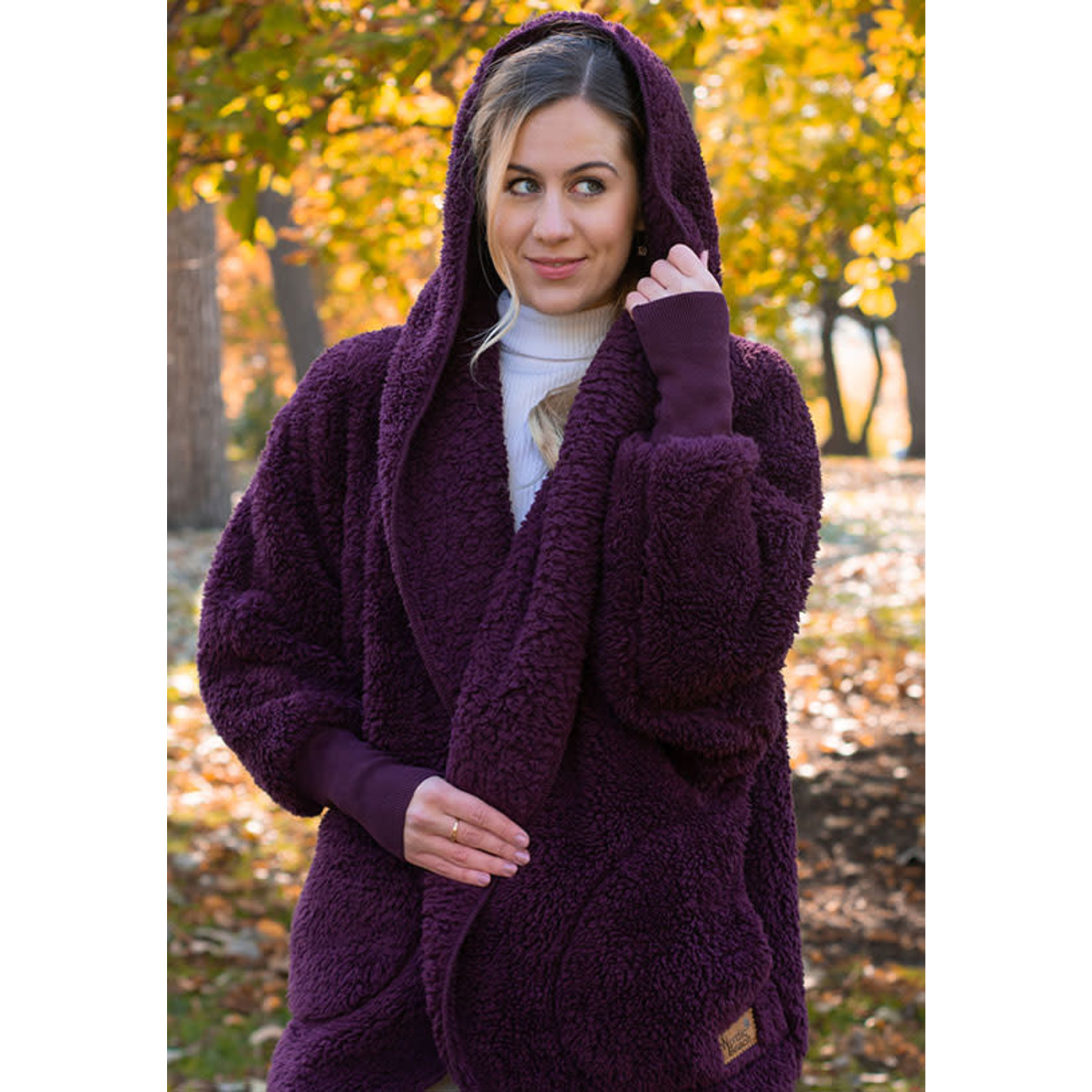 Nordic Beach Fuzzy Fleece Hooded Cardigan in Passion Plum