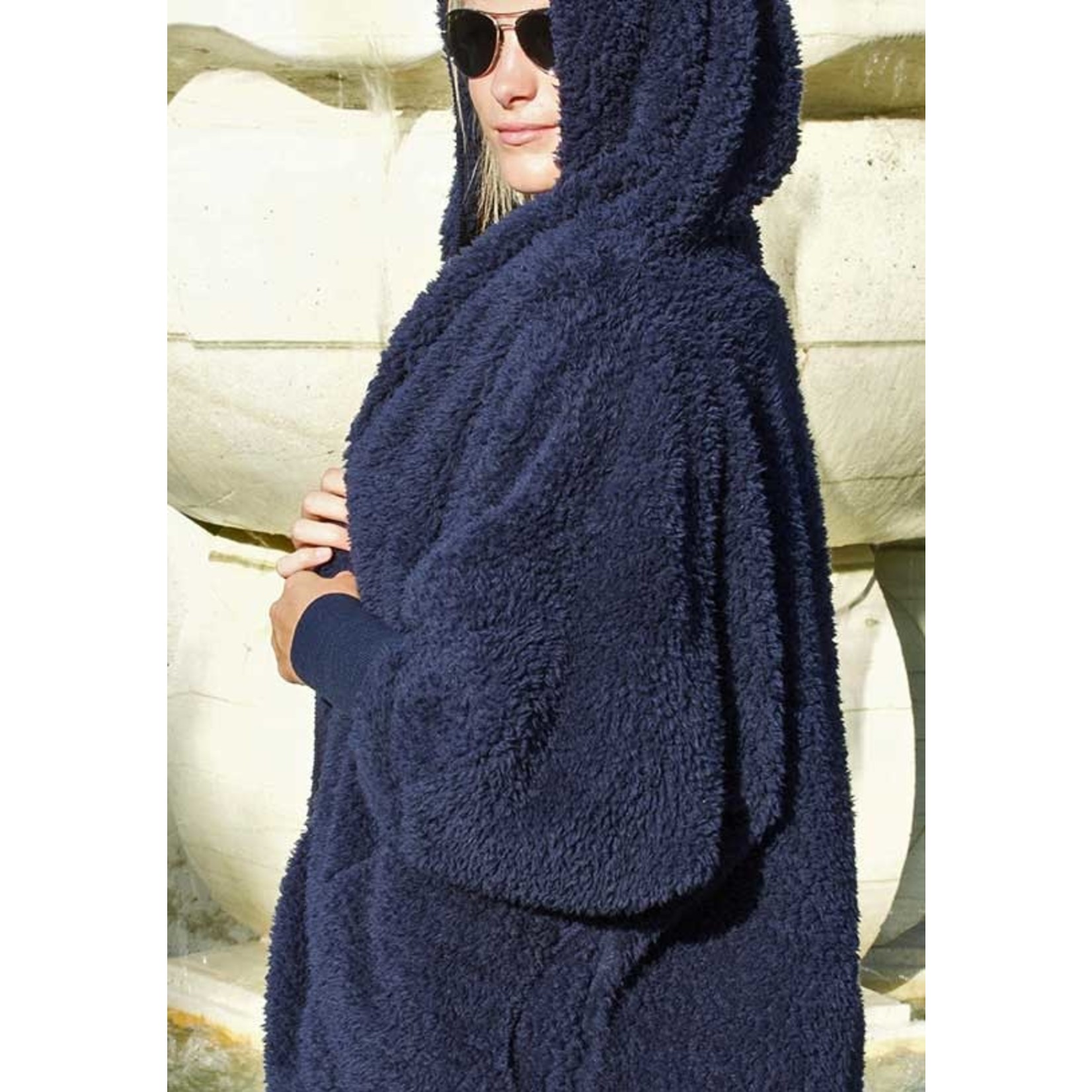 Nordic Beach Fuzzy Fleece Hooded Cardigan in Midnight Navy