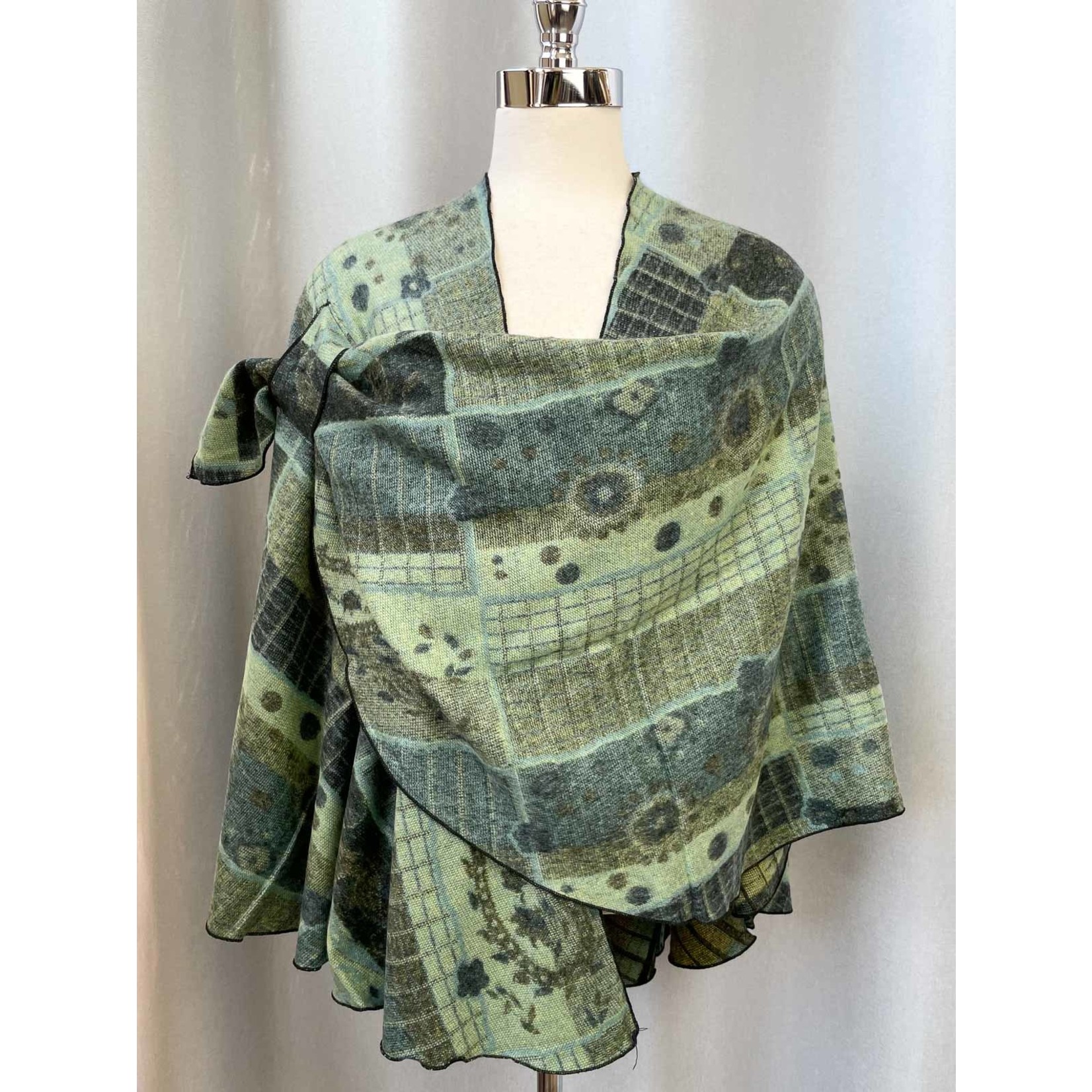 Cashmere Shawl w/ Pull Thru Shoulder Tab-Green Mix Paisley