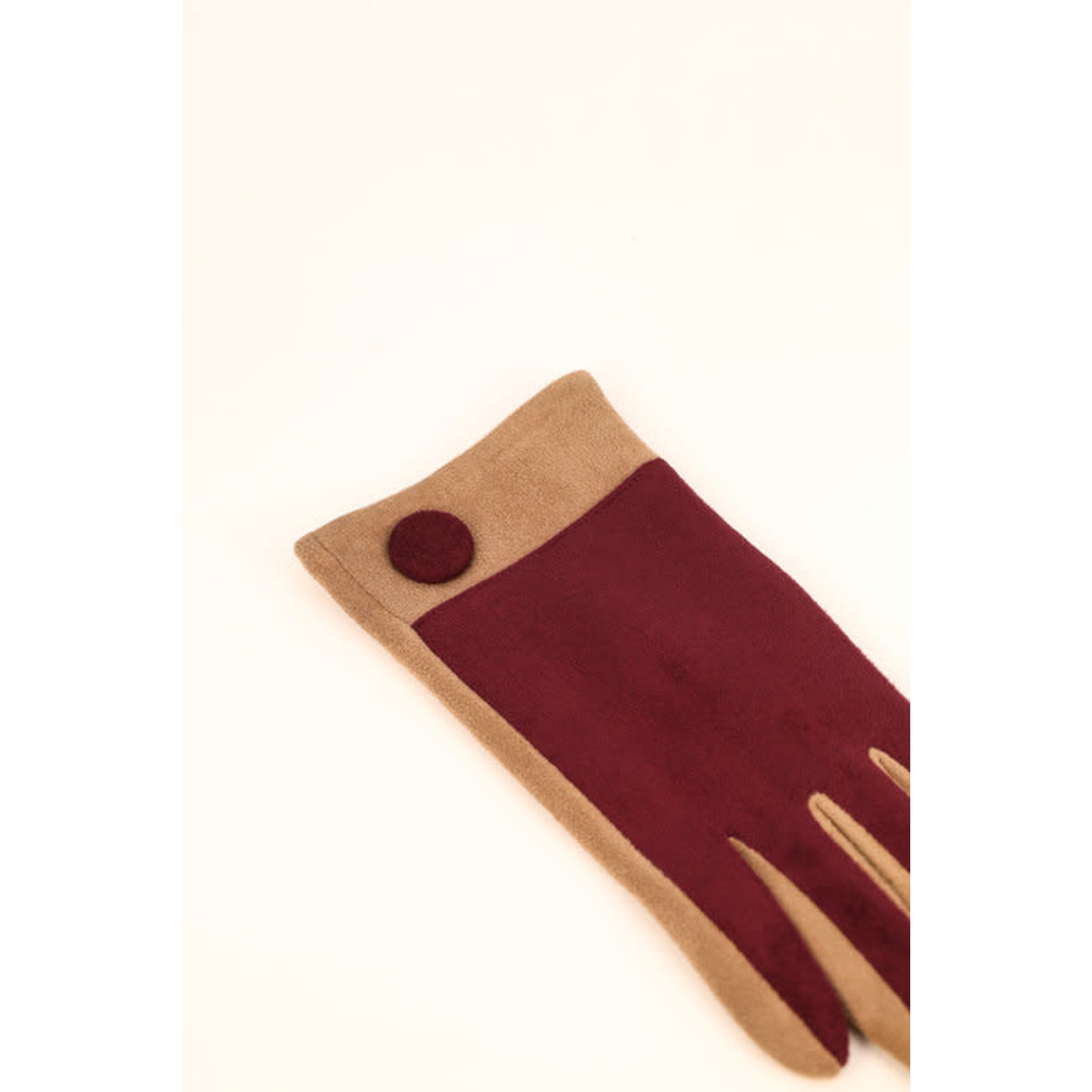 Powder Darcy Faux Suede Gloves in Damson