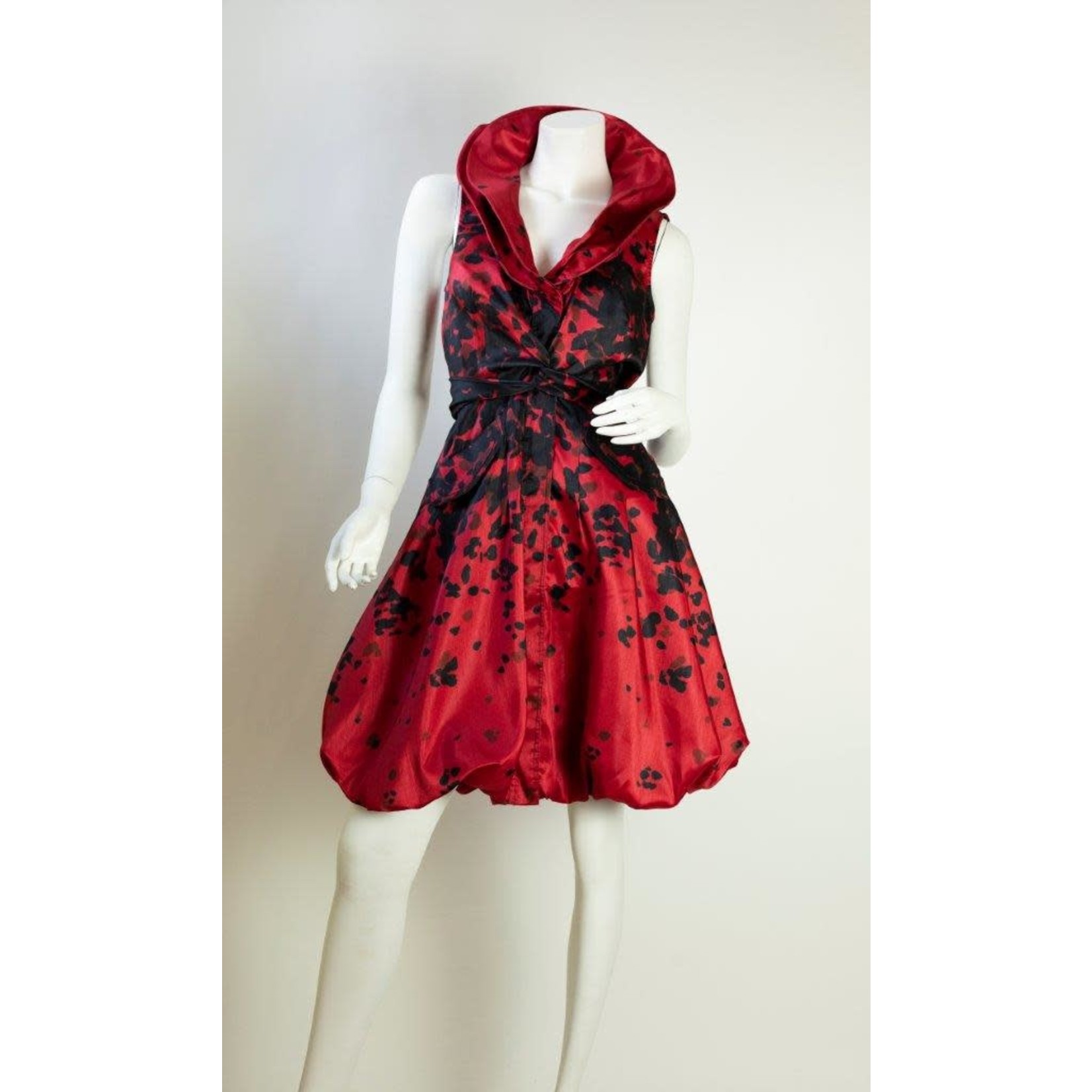 Samuel Dong Twisted Front Sleeveless Bubble Dress in Red and Black