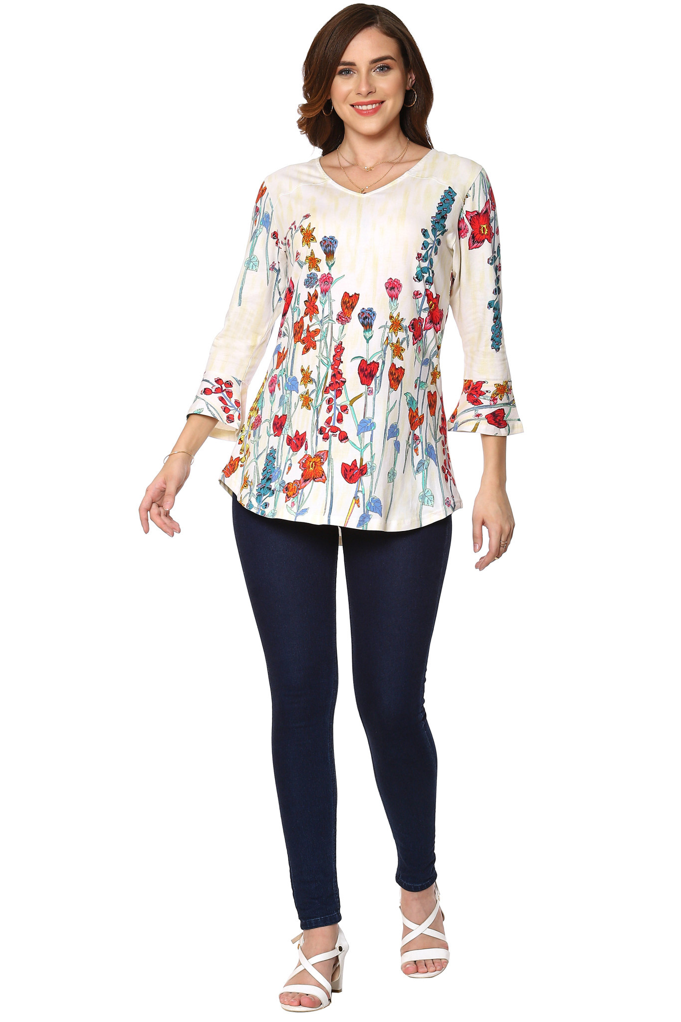 Parsley and Sage Grace Floral 3/4 Bell Slv Tunic in White - Molly's ...