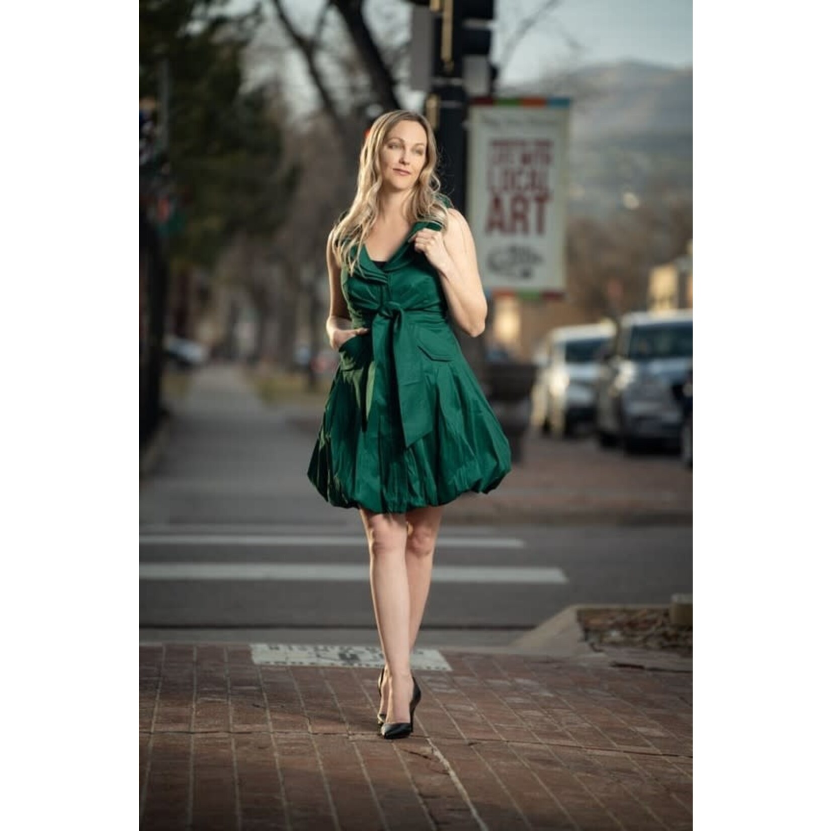 Samuel Dong Twisted Front Sleeveless Bubble Dress in Emerald