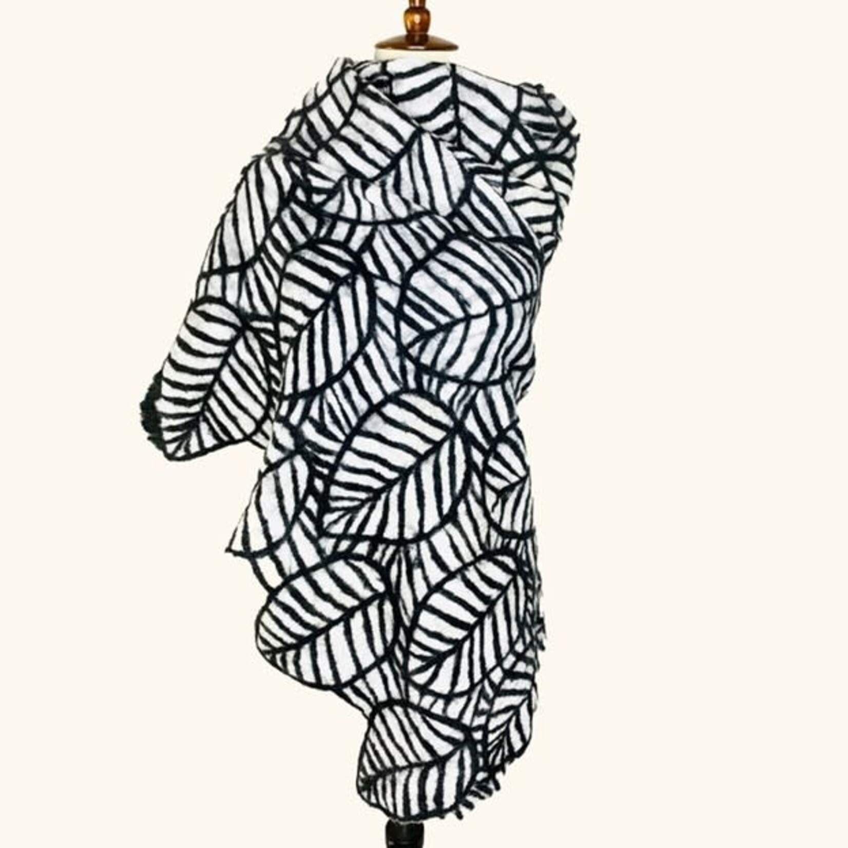 Outlined Leaf Wrap Scarf